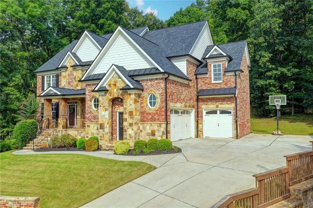 1349 Woodtrace Lane, Auburn, GA 30011