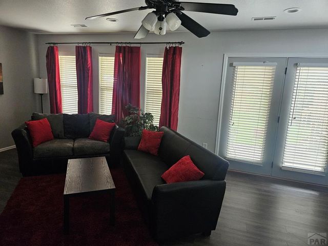 17 Trent Court, Pueblo, CO 81005