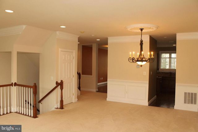 47567 ROYAL BURNHAM TER, Sterling, VA 20165
