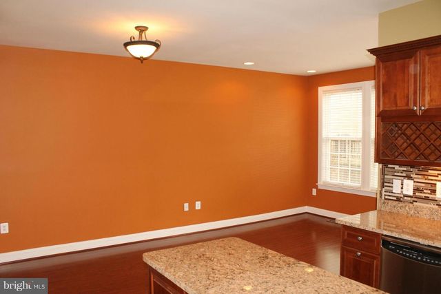 47567 ROYAL BURNHAM TER, Sterling, VA 20165