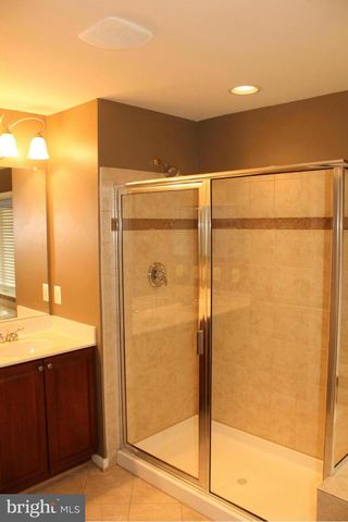 47567 ROYAL BURNHAM TER, Sterling, VA 20165