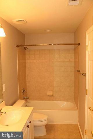 47567 ROYAL BURNHAM TER, Sterling, VA 20165