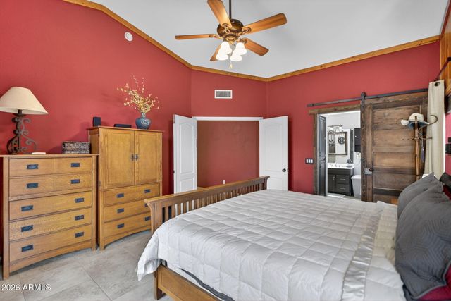 9750 W YUKON Drive, Peoria, AZ 85382