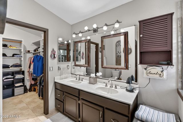 9750 W YUKON Drive, Peoria, AZ 85382