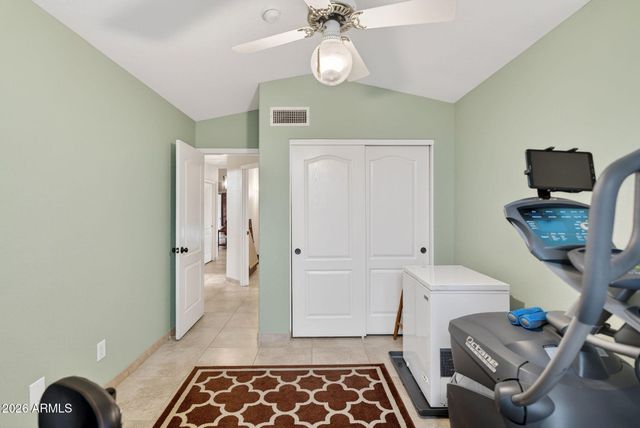 9750 W YUKON Drive, Peoria, AZ 85382