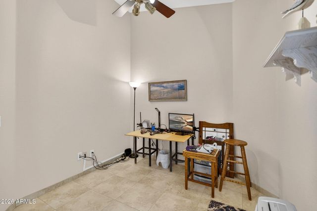 9750 W YUKON Drive, Peoria, AZ 85382