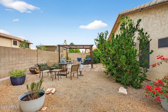 9750 W YUKON Drive, Peoria, AZ 85382