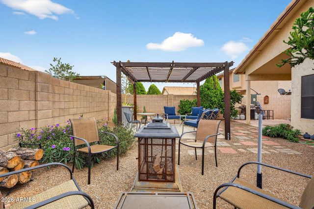 9750 W YUKON Drive, Peoria, AZ 85382