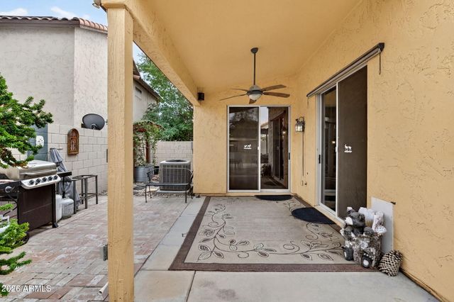 9750 W YUKON Drive, Peoria, AZ 85382