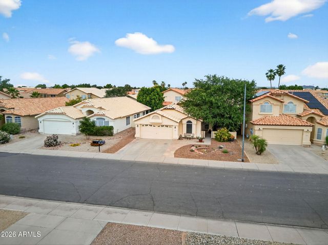 9750 W YUKON Drive, Peoria, AZ 85382