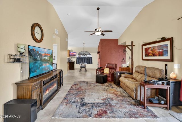 9750 W YUKON Drive, Peoria, AZ 85382