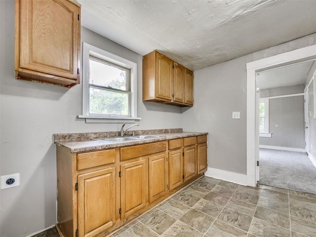 407 SE 25th Street, Oklahoma City, OK 73129