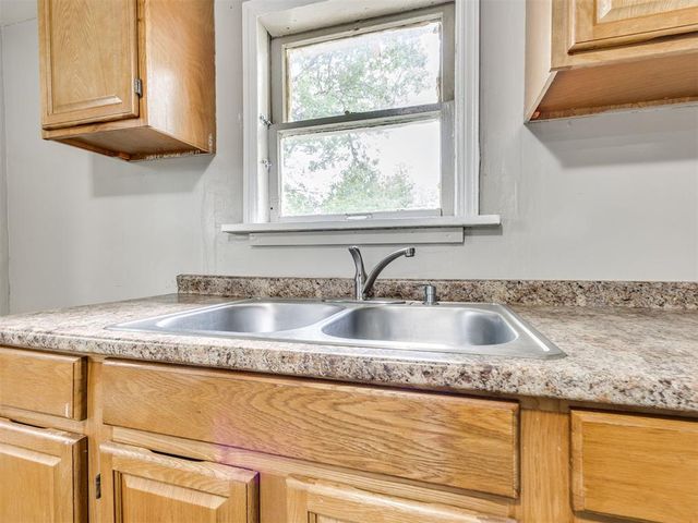 407 SE 25th Street, Oklahoma City, OK 73129