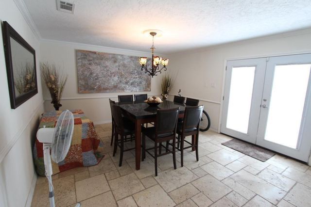 6517 Sivley Street, Houston, TX 77055