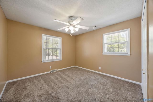 9027 Craigmont Road, Huntsville, AL 35802