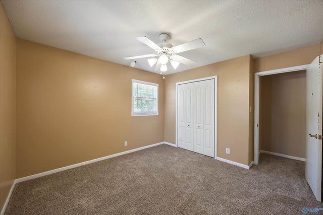 9027 Craigmont Road, Huntsville, AL 35802