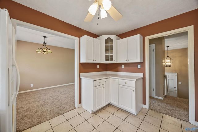 9027 Craigmont Road, Huntsville, AL 35802