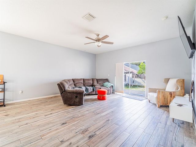 24915 VINTAGE COURT, Lutz, FL 33559