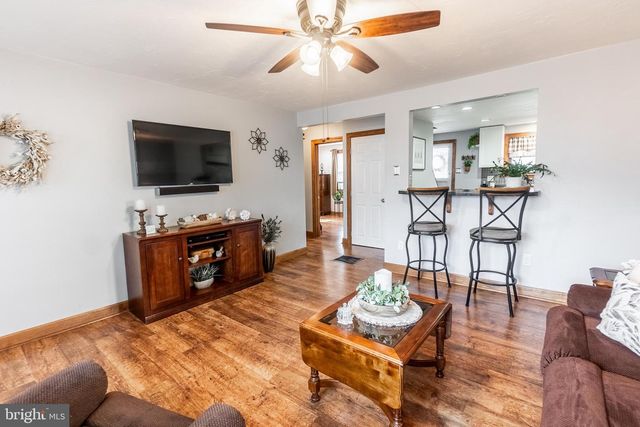 525 LOCUST ST, Hanover, PA 17331