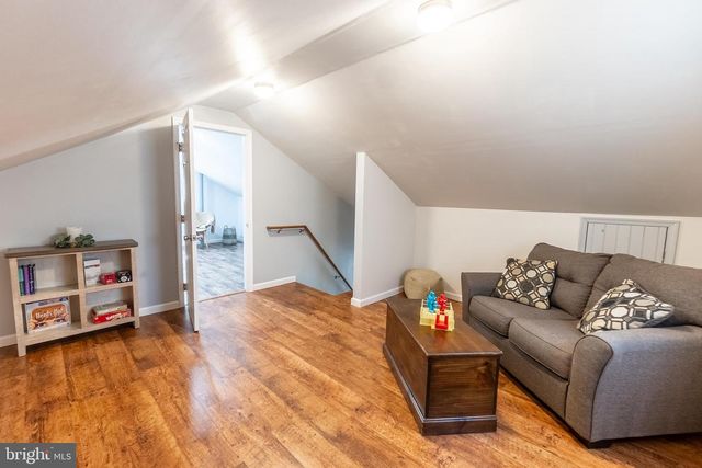 525 LOCUST ST, Hanover, PA 17331
