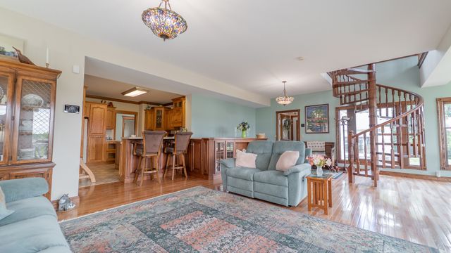 1340 E 2700 North Road, Ashkum, IL 60911