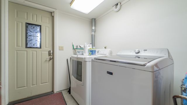 1340 E 2700 North Road, Ashkum, IL 60911