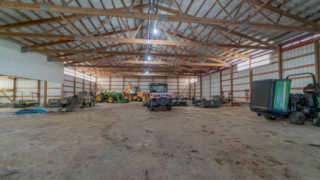 1340 E 2700 North Road, Ashkum, IL 60911