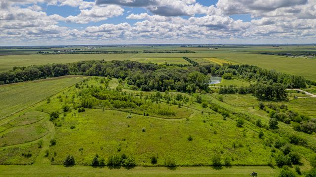 1340 E 2700 North Road, Ashkum, IL 60911