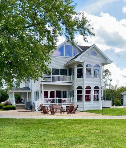 1340 E 2700 North Road, Ashkum, IL 60911