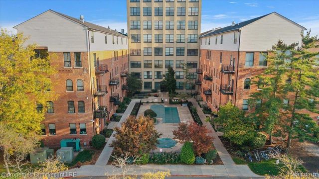 6533 E Jefferson Avenue 307, Detroit, MI 48207