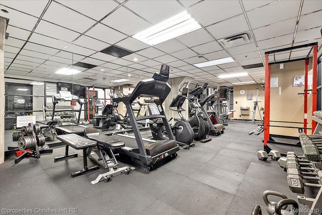 6533 E Jefferson Avenue 307, Detroit, MI 48207