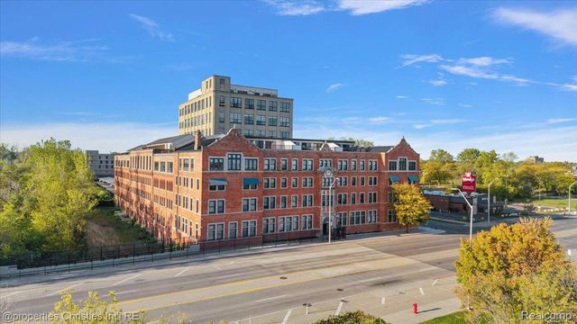 6533 E Jefferson Avenue 307, Detroit, MI 48207