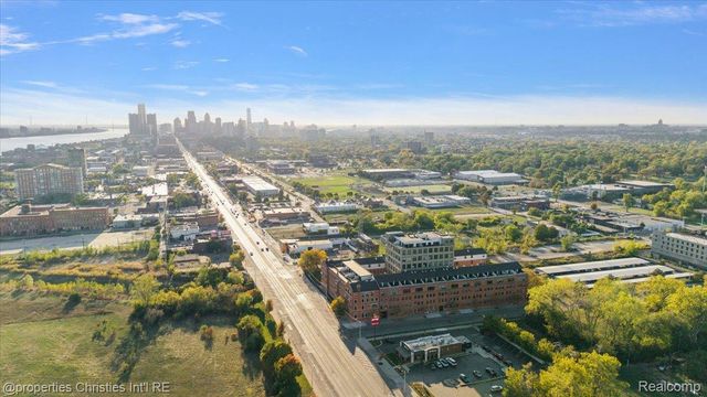 6533 E Jefferson Avenue 307, Detroit, MI 48207