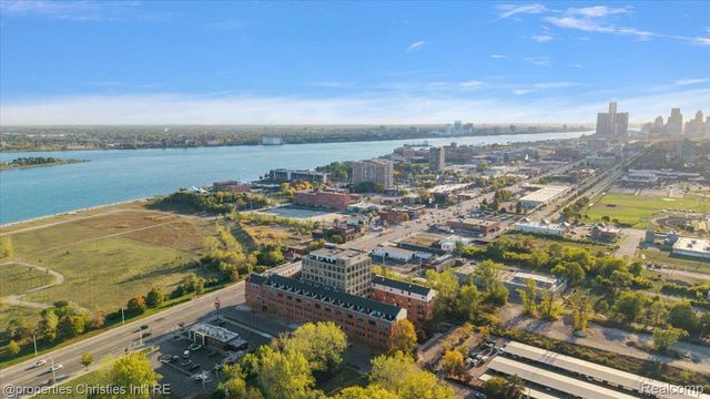 6533 E Jefferson Avenue 307, Detroit, MI 48207