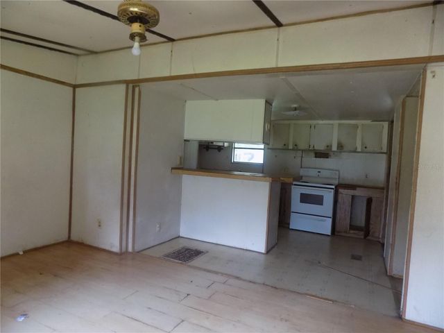 8708 NE WALDO ROAD, Gainesville, FL 32609
