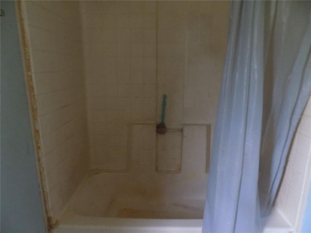 8708 NE WALDO ROAD, Gainesville, FL 32609