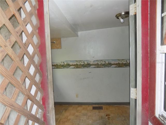 8708 NE WALDO ROAD, Gainesville, FL 32609