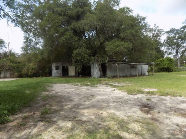 8708 NE WALDO ROAD, Gainesville, FL 32609
