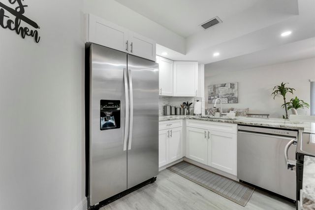 7860 Seville Place 2203, Boca Raton, FL 33433