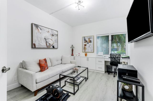 7860 Seville Place 2203, Boca Raton, FL 33433