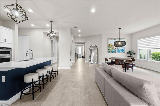 3419 Pilot CIR, Naples, FL 34120