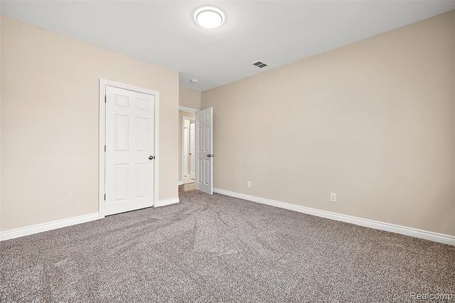 2080 Gladstone Street, Detroit, MI 48206