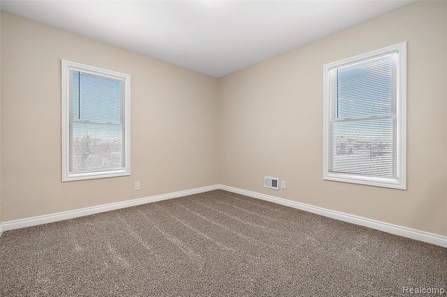 2080 Gladstone Street, Detroit, MI 48206