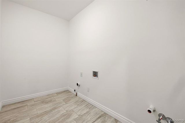 2080 Gladstone Street, Detroit, MI 48206