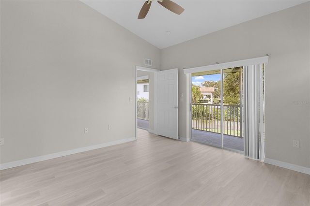 5308 BOWLINE COURT, Oxford, FL 34484