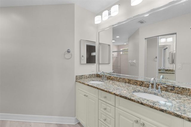 5308 BOWLINE COURT, Oxford, FL 34484