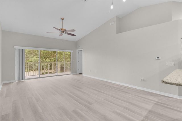 5308 BOWLINE COURT, Oxford, FL 34484