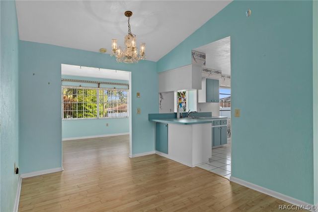 605 W Buttonbush Drive, Beverly Hills, FL 34465