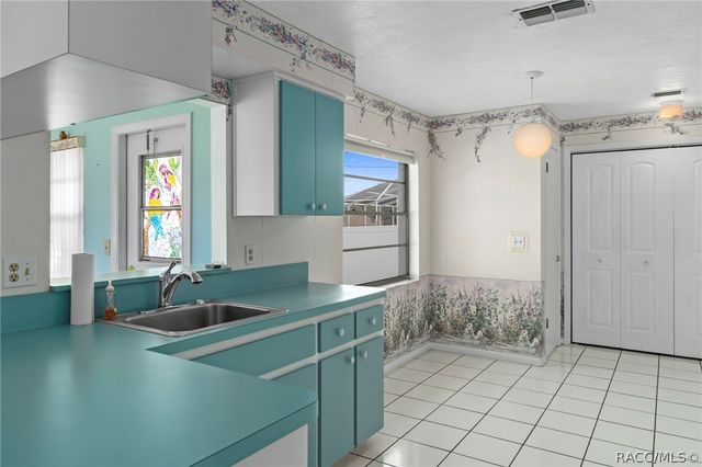 605 W Buttonbush Drive, Beverly Hills, FL 34465