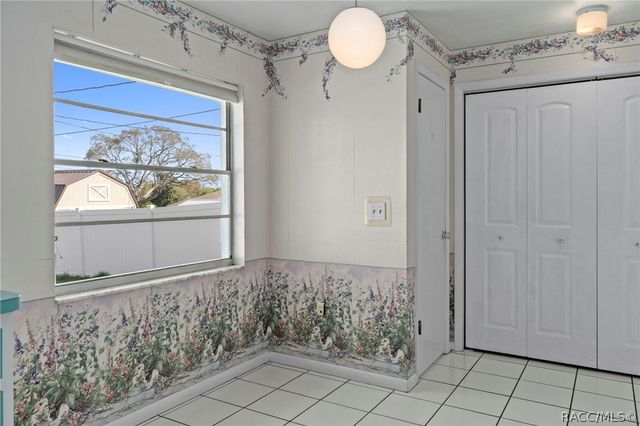 605 W Buttonbush Drive, Beverly Hills, FL 34465